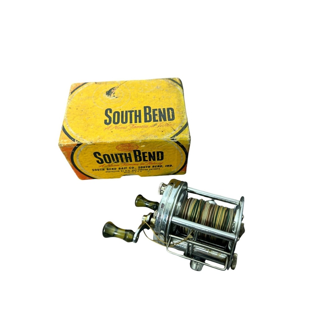 Vintage South Bend 550 Antique Fishing Reel in Box level winding model 6